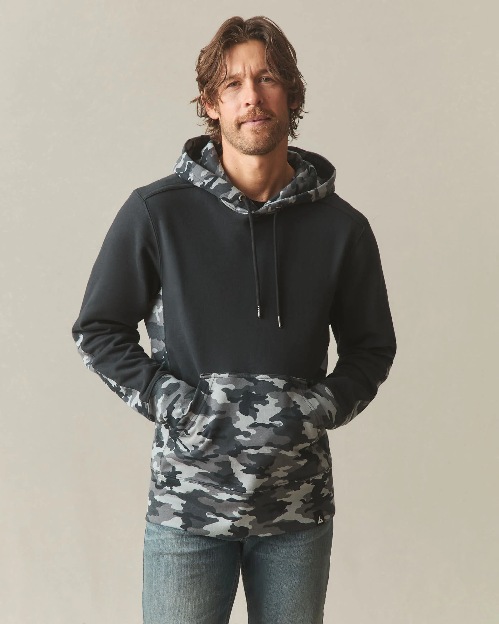 Men's Classic Pullover Vault - Black Camo - Image 2