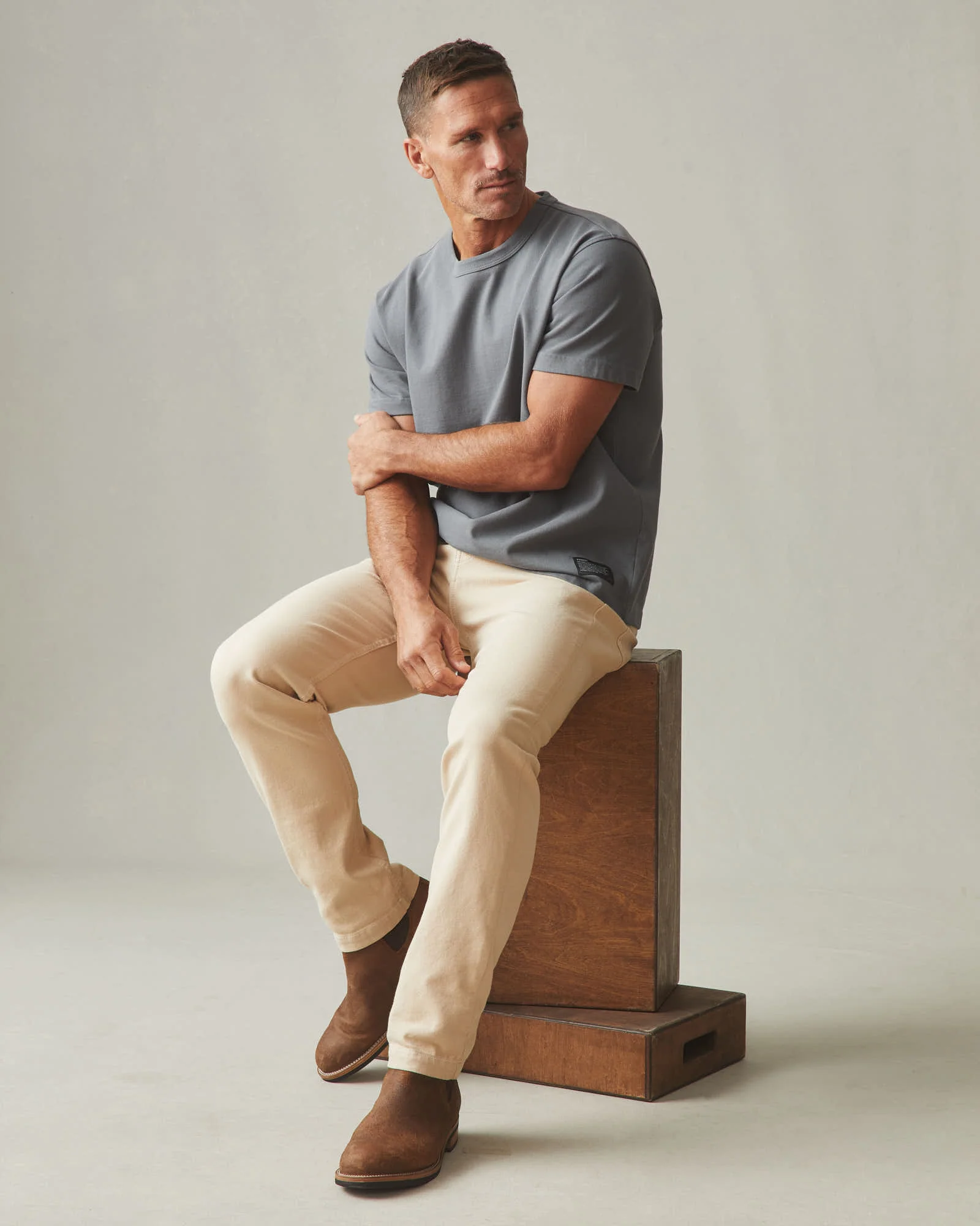 Men's Everest Tee - Lava Smoke - Image 6