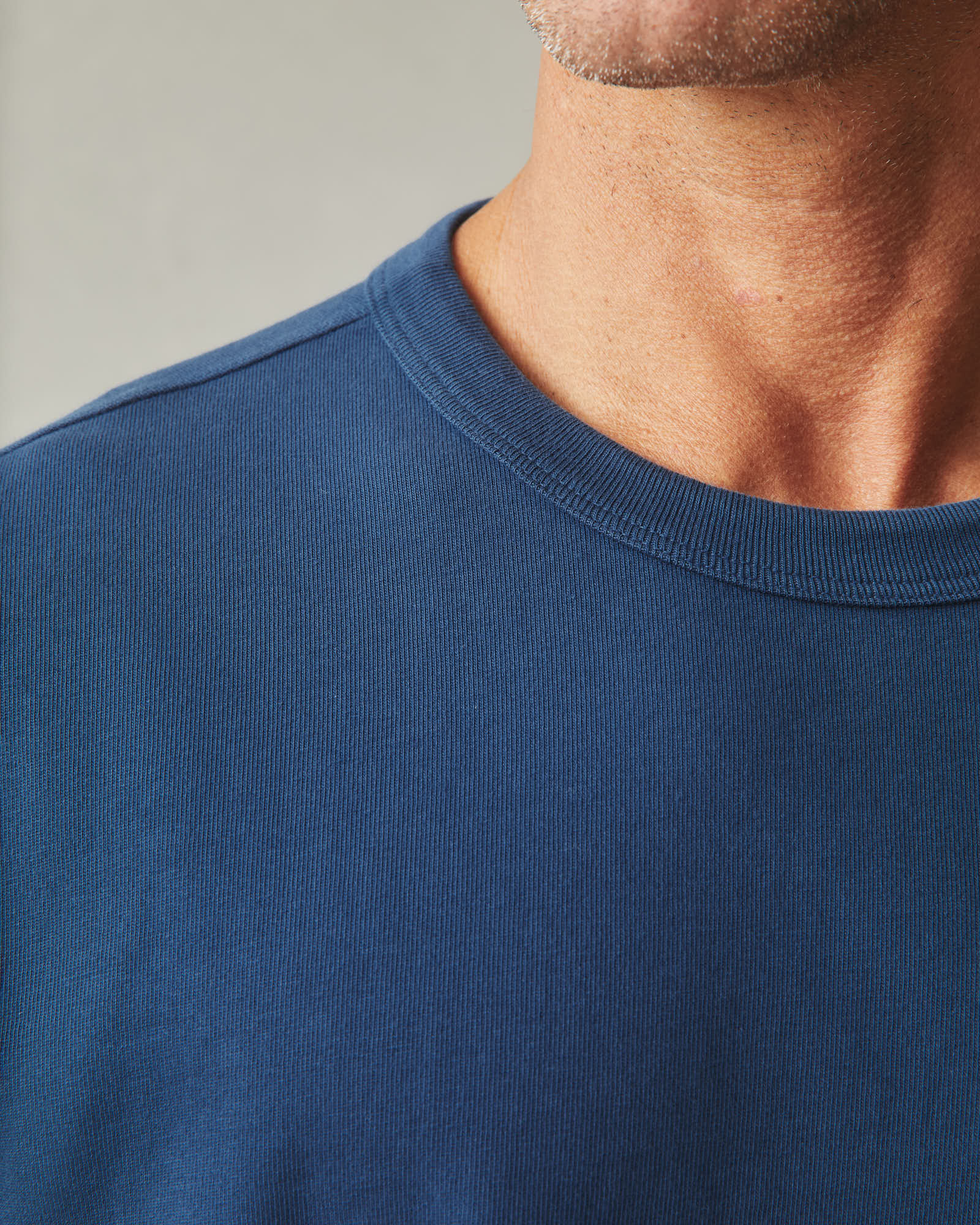 Men's Everest Tee - Marine Navy - Image 4