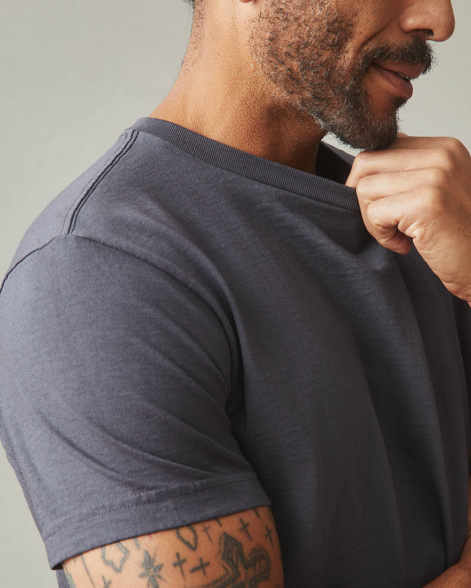 Men's Vintage Crew Tee - Washed Metropolitan Grey - Image 3