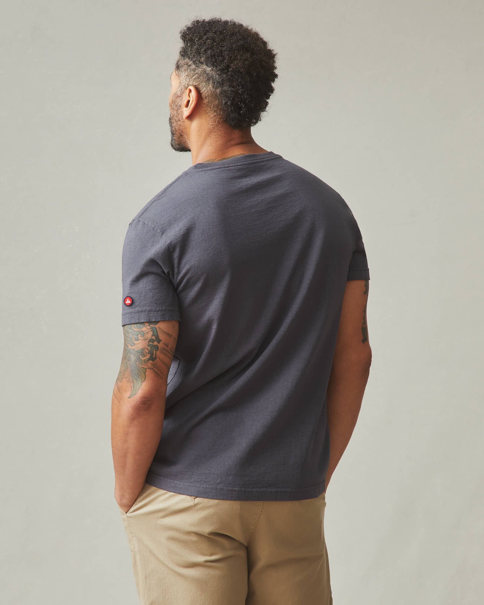 Men's Vintage Crew Tee - Washed Metropolitan Grey - Image 4