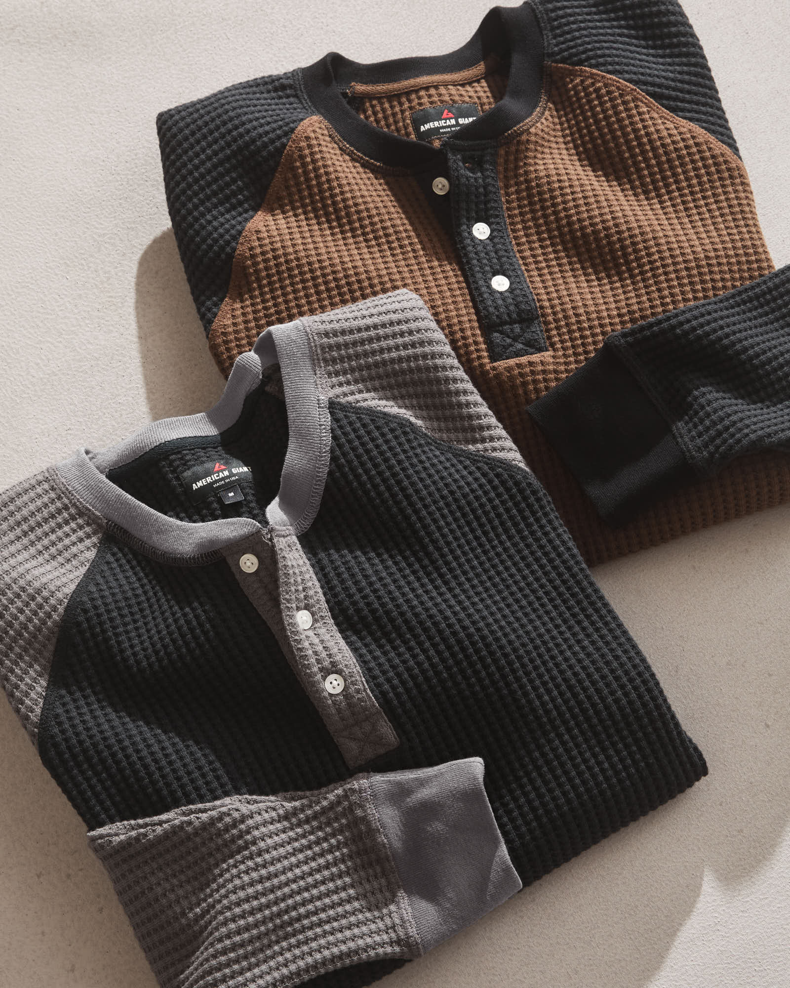 Men's Colorblock Waffle Long Sleeve Henley - Cocoa Black - Image 4