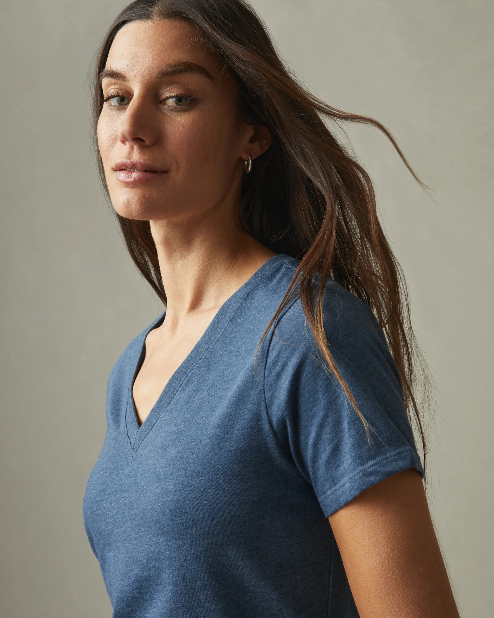 Women's Classic Cotton V-Neck Tee - Blue Storm Heather - Image 4