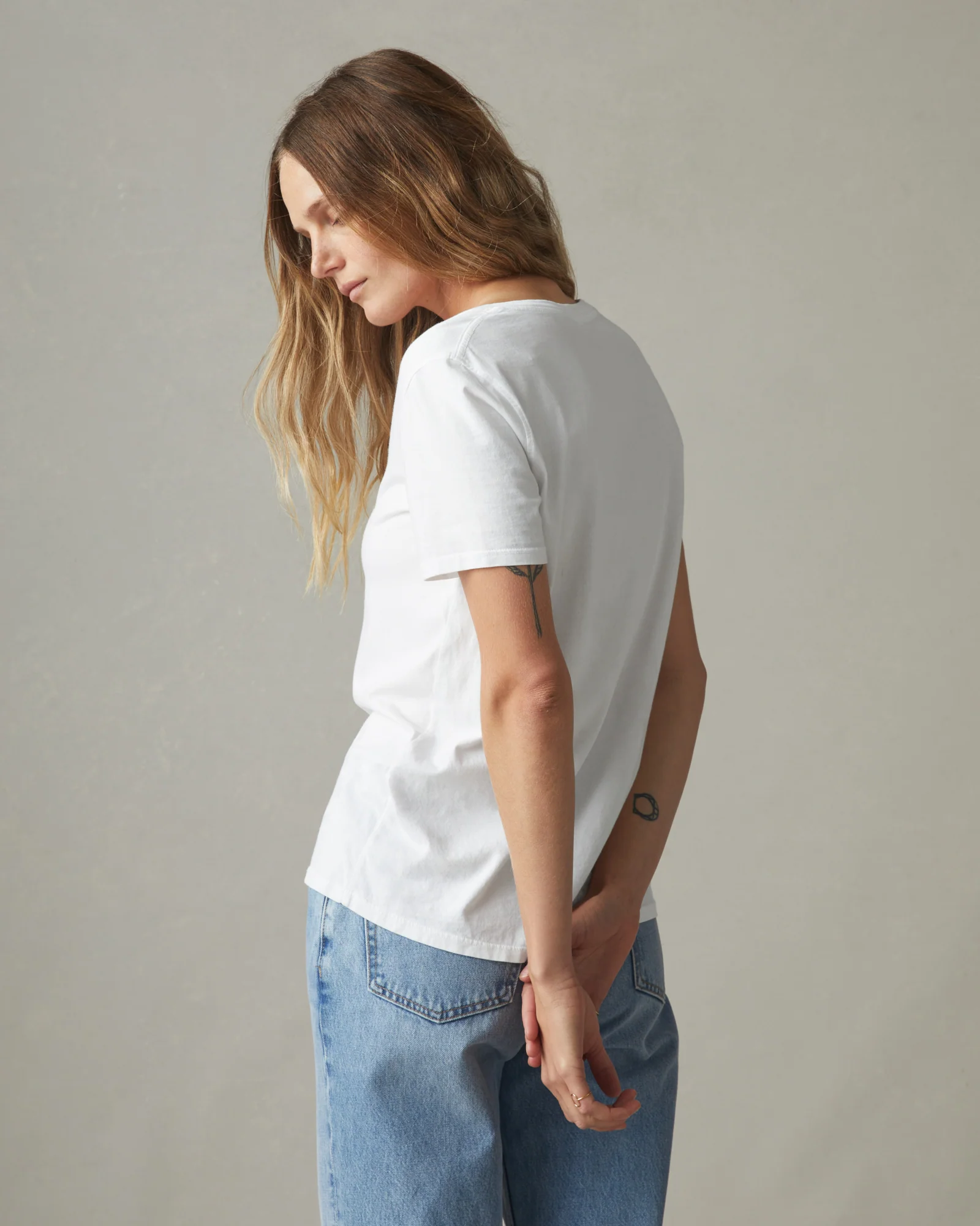 Women's Classic Cotton V-Neck Tee - White - old - Image 4