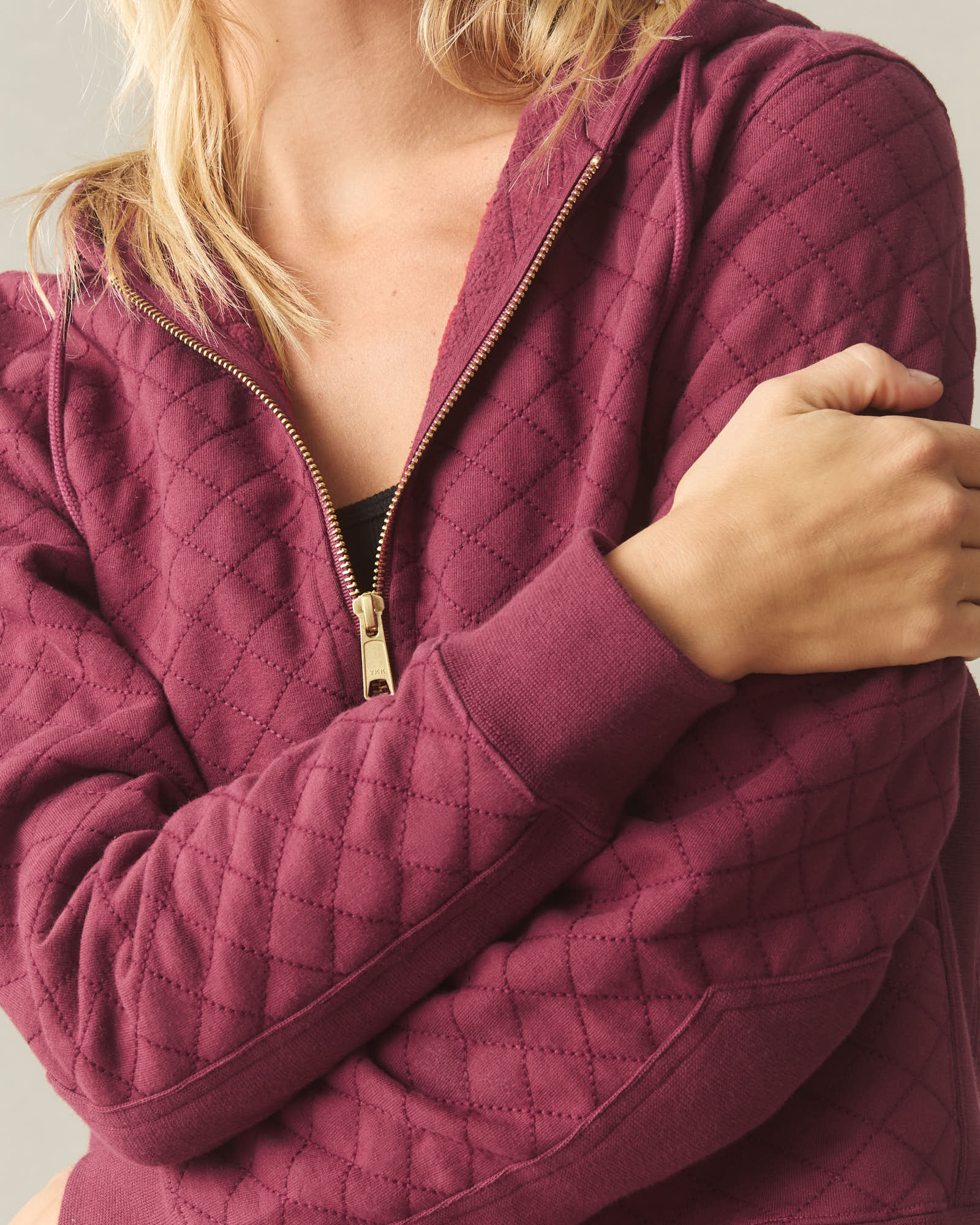 Women's Diamond Stitch Classic Full Zip 2.0  - Pomegranate - Image 4