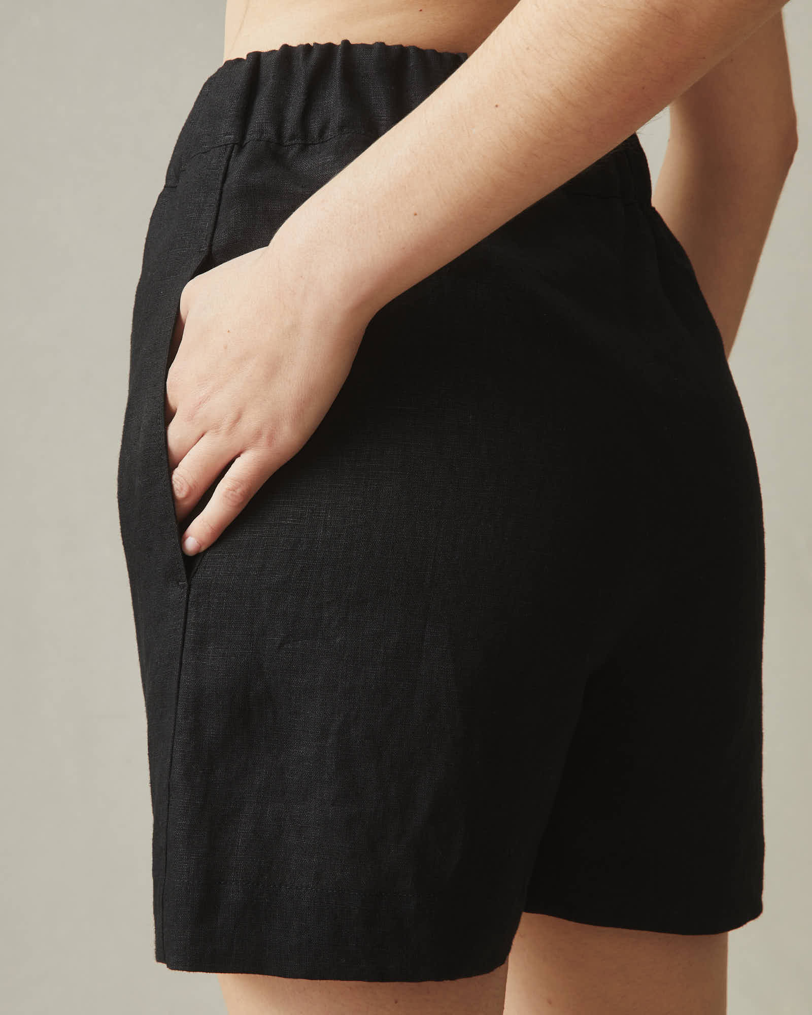 Women's Linen Short - Meteorite - Image 3