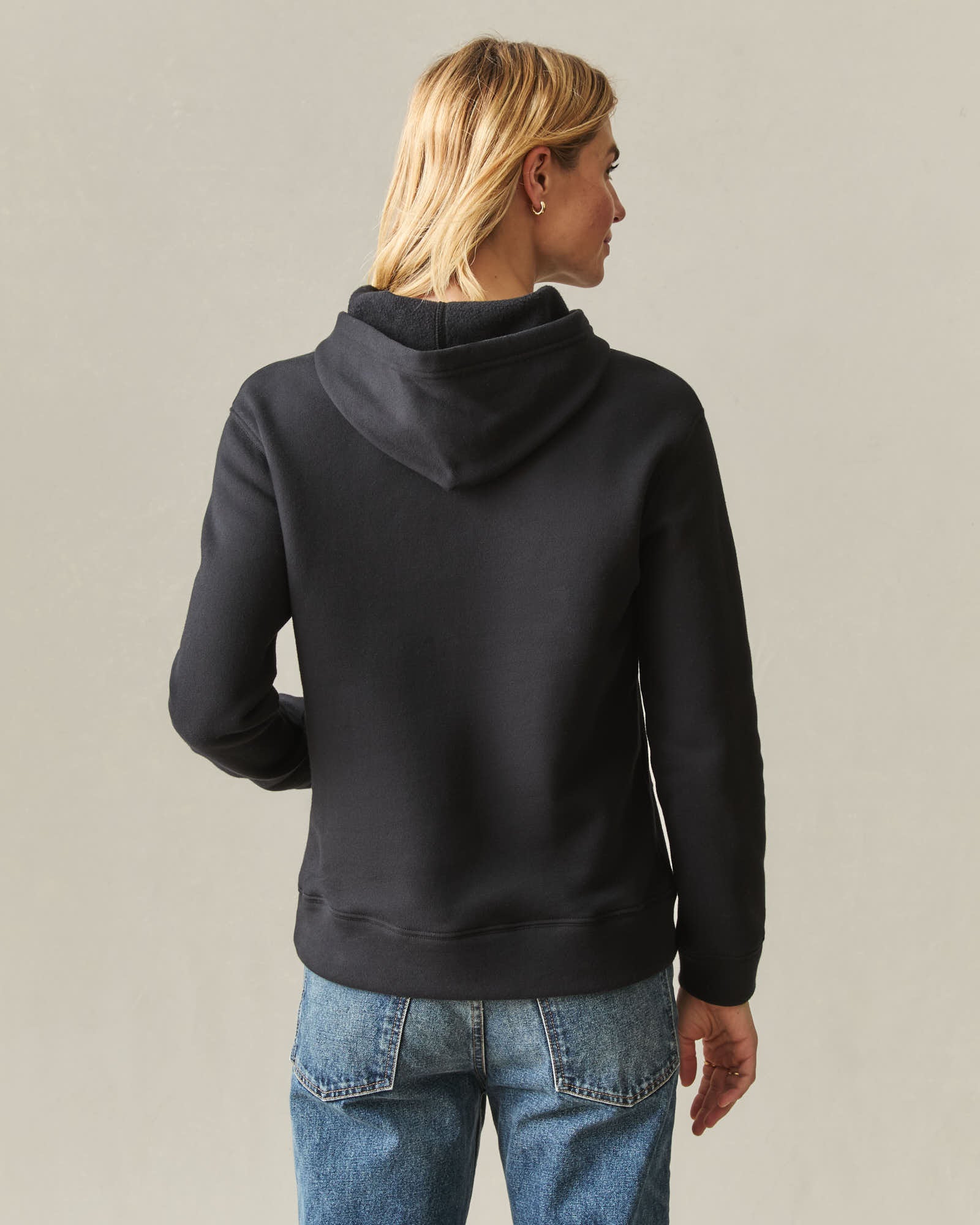 Women's Midweight Pullover - Black - Image 4