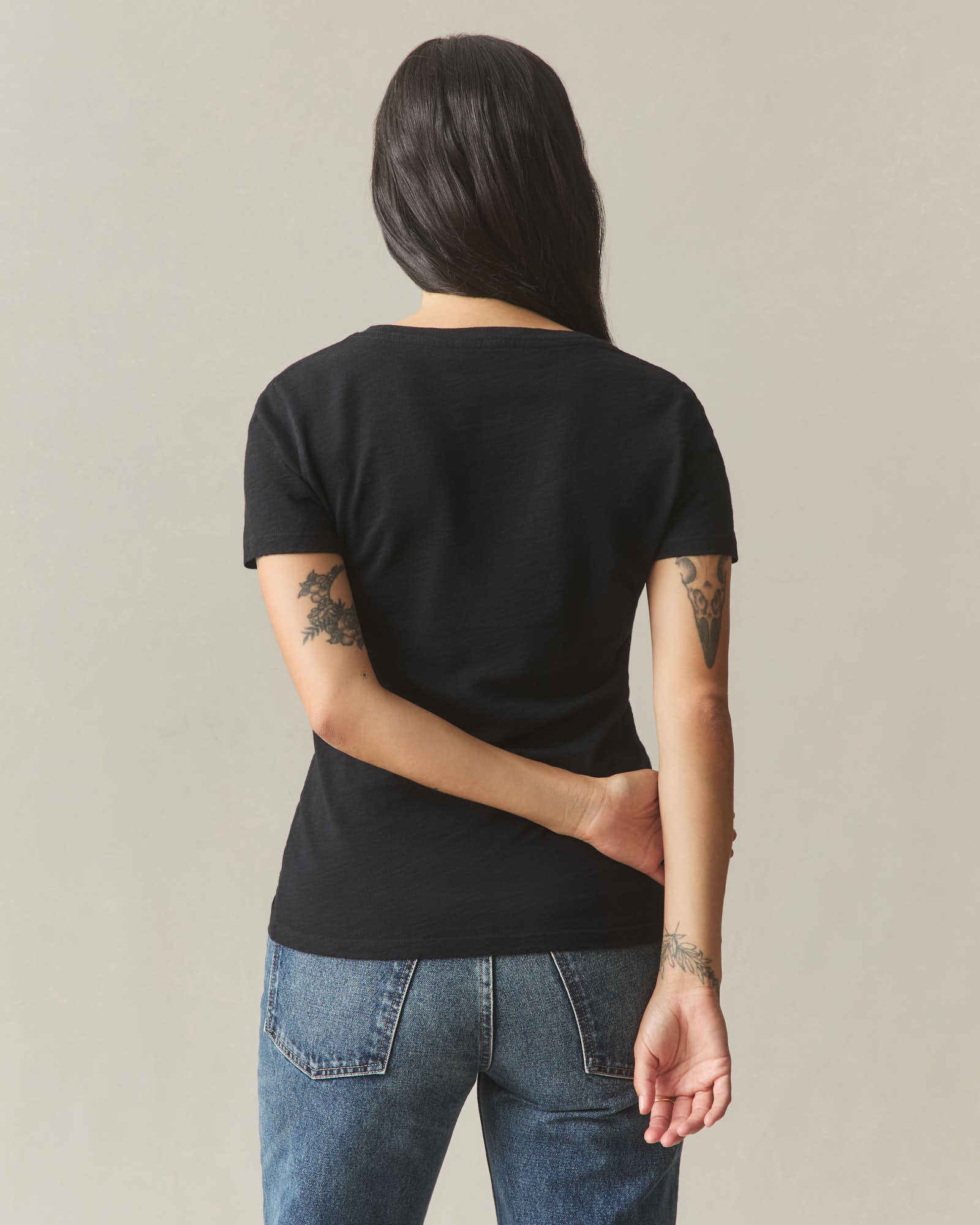 Women's Premium Slub V-Neck Tee - Black - Image 3