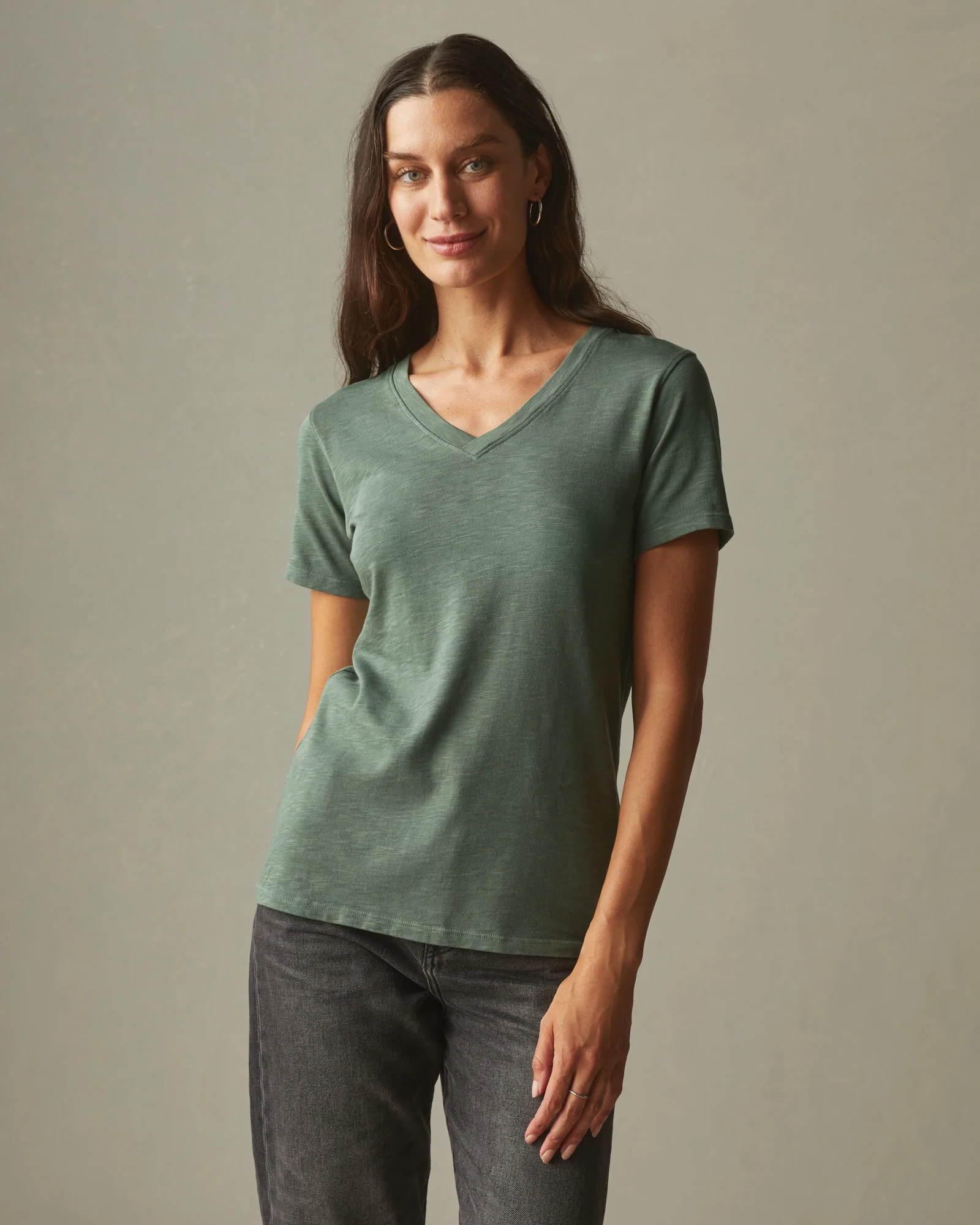 Women's Premium Slub V-Neck Tee - Dusty Cactus