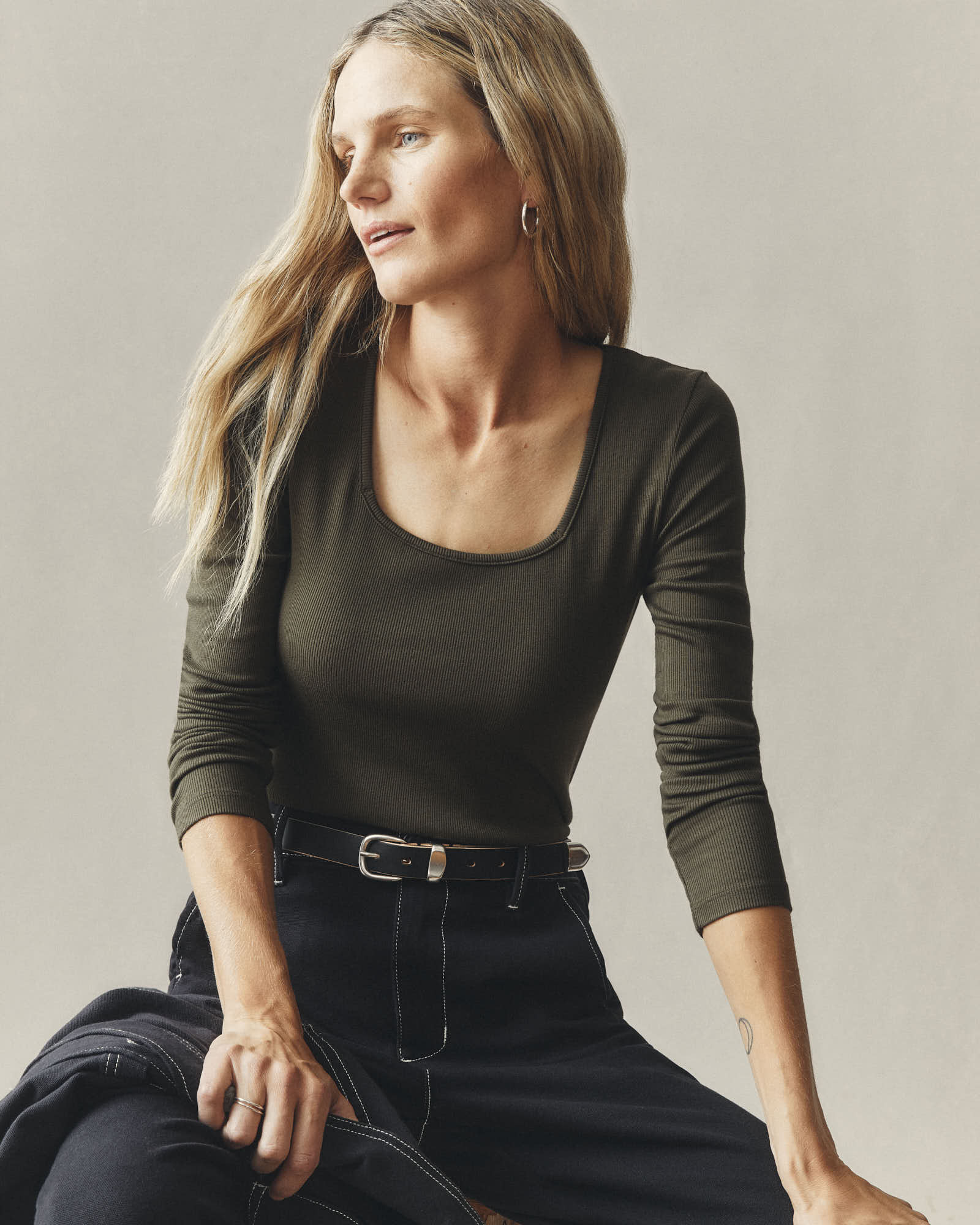 Women's Luxe Rib Square Neck Long Sleeve - Deep Olive - Image 5