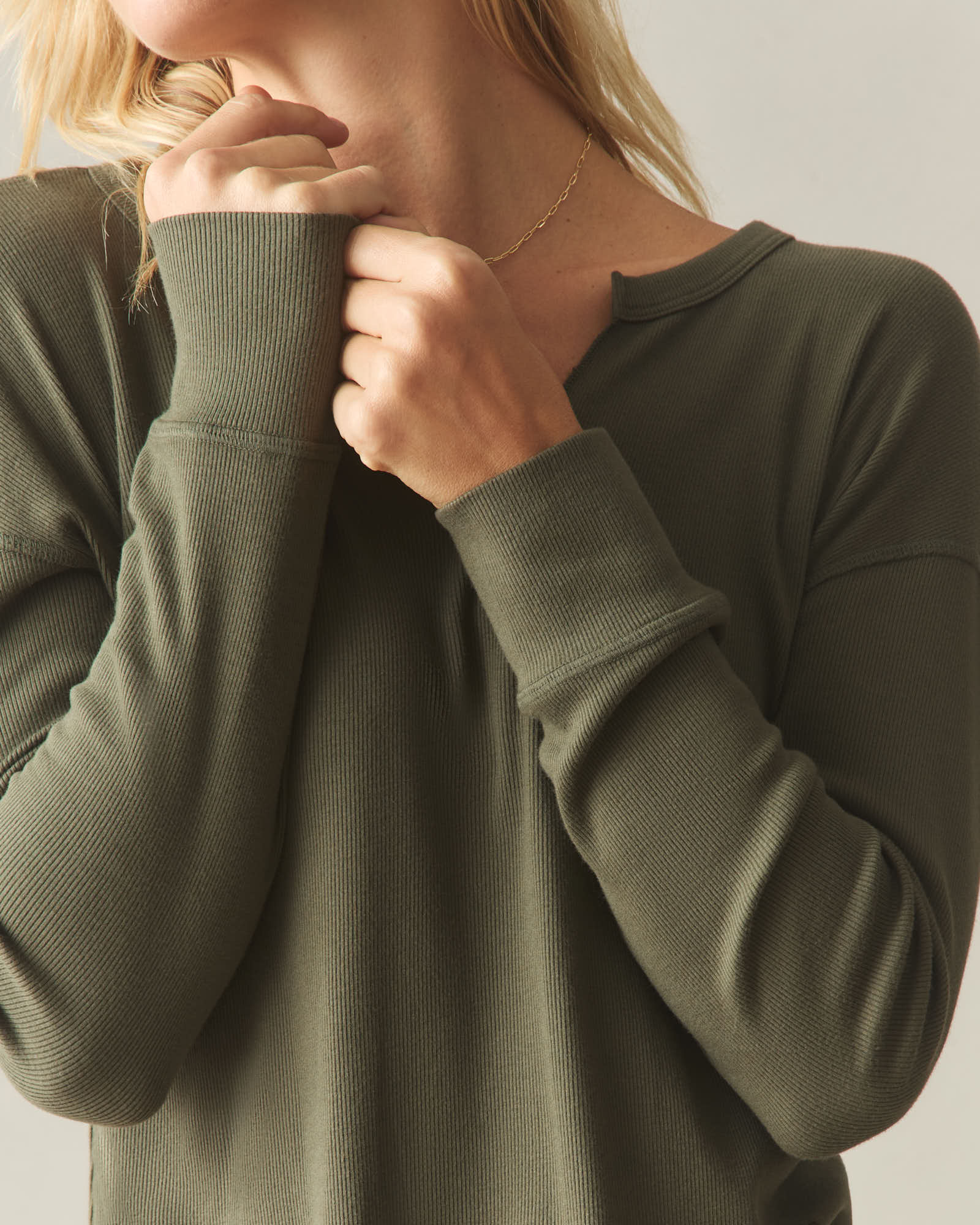 Women's Luxe Rib V-Notch Long Sleeve - Loden - Image 5