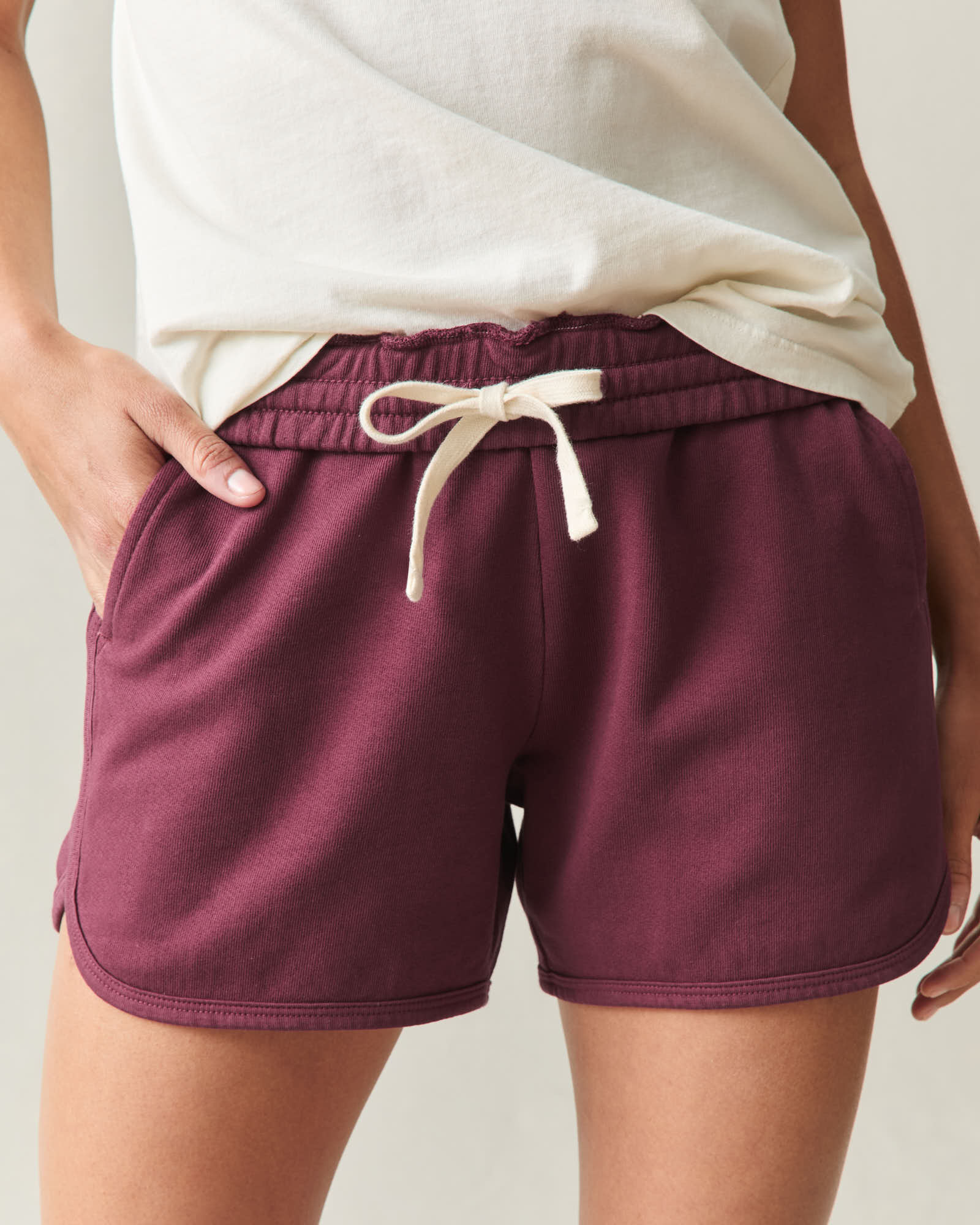 Women's Weekend Short - Windsor Wine - Image 4